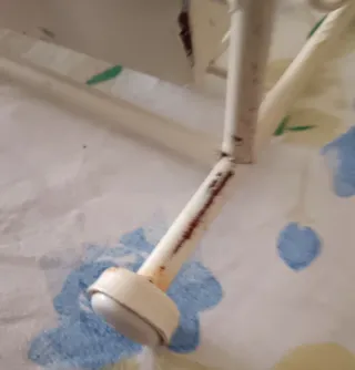 Portaombrelli in ferro battuto decorato