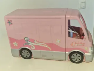 Autocaravana Barbie anni '90