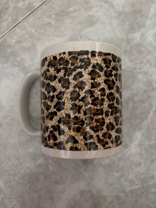 Taza cerámica estampado leopardo