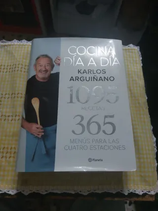Libro de cocina, de Karlos Arguiñano. 1095 recetas