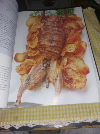 Libro de cocina, de Karlos Arguiñano. 1095 recetas