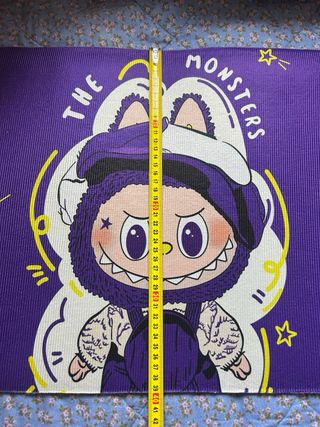 Alfombra Morada Labubu The Monsters