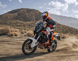 KTM 1390 SUPER ADVENTURE R 2026