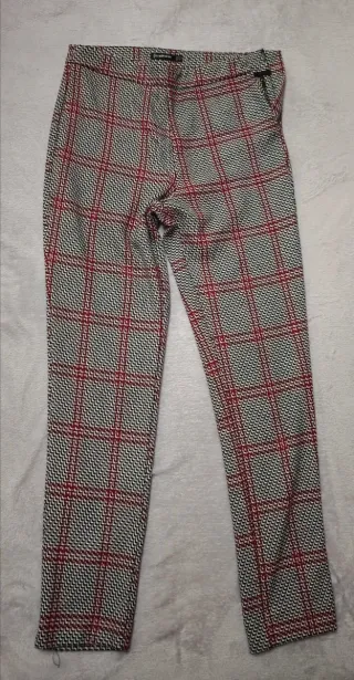 Pantalón mujer Stradivarius talla 36