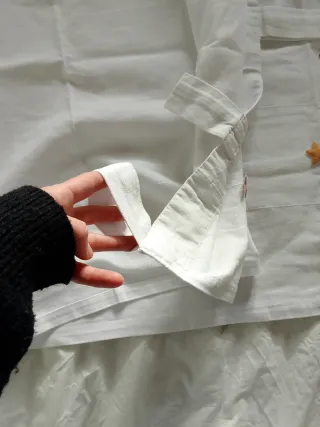 Cortinas blancas con estrellas para habitación inf