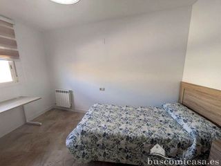 Piso en alquiler en Linares