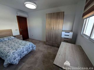 Piso en alquiler en Linares