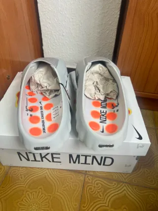 Nike Mind 001 Gris Claro