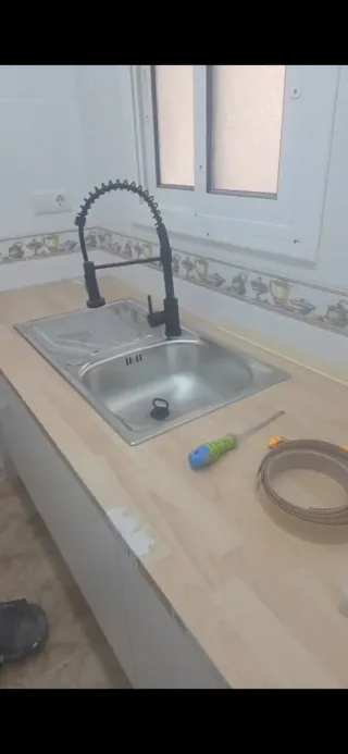 Servicio de Manitas autonomo 24/7