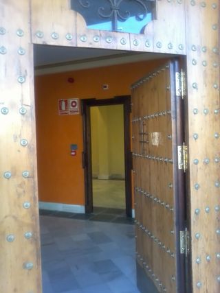 LOCAL  edificio MULTIFUNCION  en alquiler o venta
