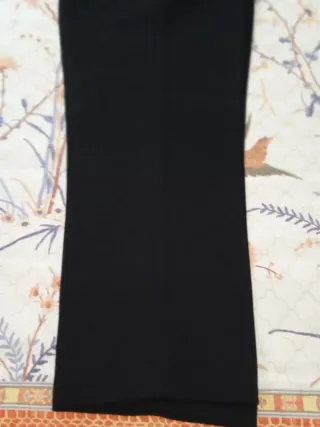 Pantalón negro abrigado