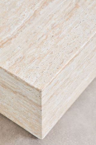 Mesa centro SKLUM efecto travertino 80x80