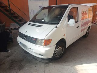 Mercedes-Benz Vito 2000