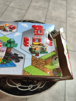 LEGO Minecraft 21179 non completo