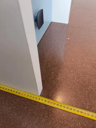 Litera infantil blanca y azul