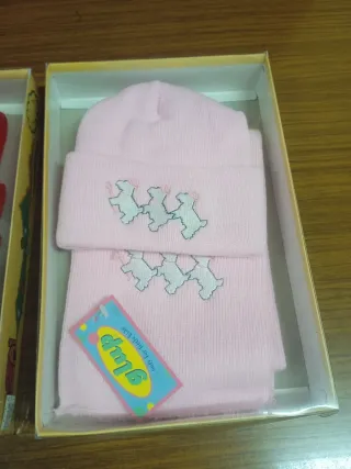 Conjuntos  Gorro
