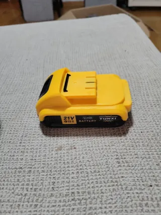 Taladro Percutor Inalámbrico Batería