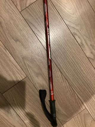 Bastones de esquí Atomic rojos