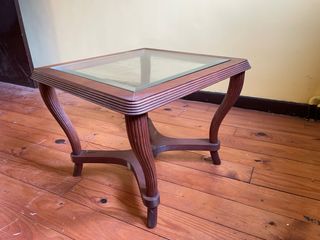 Tavoli da salotto in legno e vetro