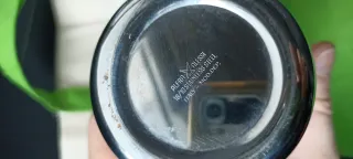 Shaker Alessi in metallo inox con misurino.