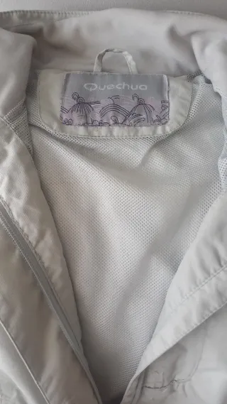 Cortavientos Quechua Beige