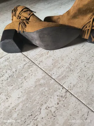 Botines de mujer con flecos