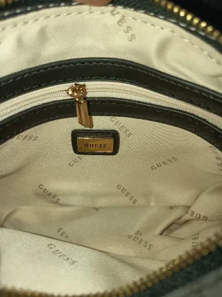Bolso Guess Gris y Dorado Nuevo