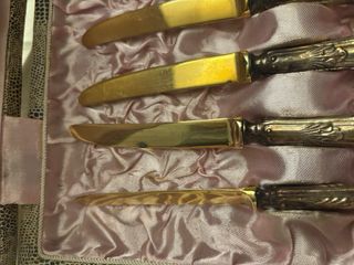 Set vintage di posate per dessert in alpaca dorato