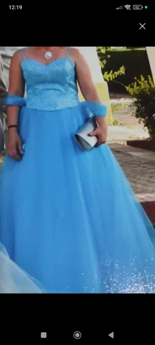 Vestido de fiesta azul