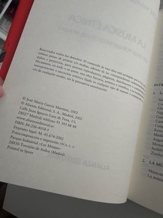 Libro: La música étnica