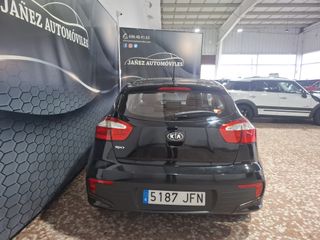 KIA Rio 2015