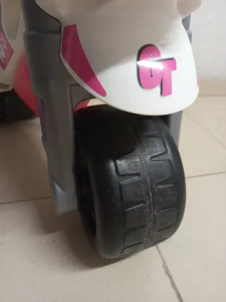 Moto correpasillos infantil rosa y blanca