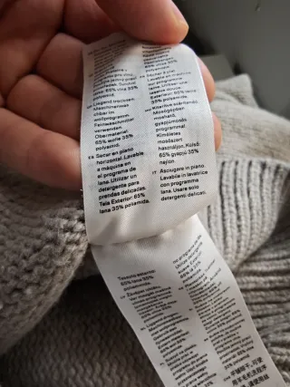 Jersey de lana beige