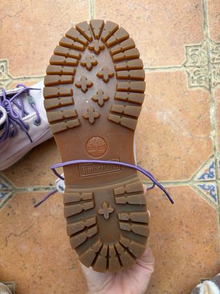 Botas Timberland lila con forro morado