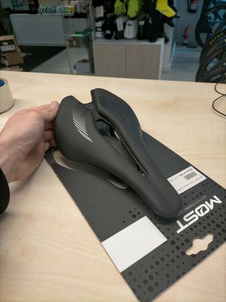 Sillín Most Lynx Ultrafast Carbón 145