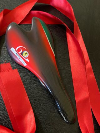 Sella Prologo Colnago Ferrari 60 Anni Anniversario