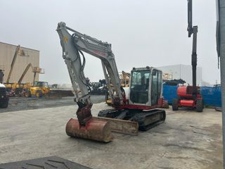 Miniexcavadora Takeuchi TB290
