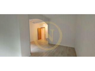 Piso en venta en Sant Antoni en Barcelona