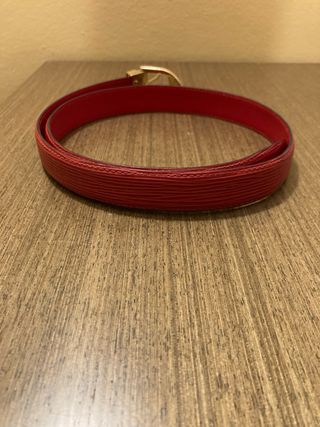 Cinturone Louis Vuitton in pelle Epi vintage rosso