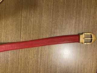 Cinturone Louis Vuitton in pelle Epi vintage rosso