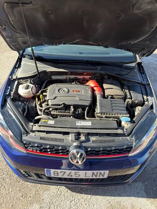 Volkswagen Golf Gti 7.5