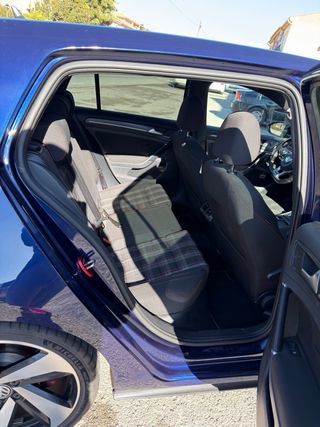 Volkswagen Golf Gti 7.5