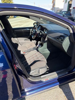 Volkswagen Golf Gti 7.5