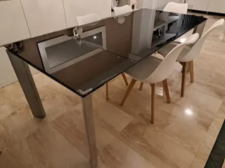 Mesa Comedor Cristal Negro Extensible