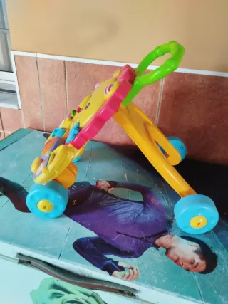 Trona y correpasillos bebé .