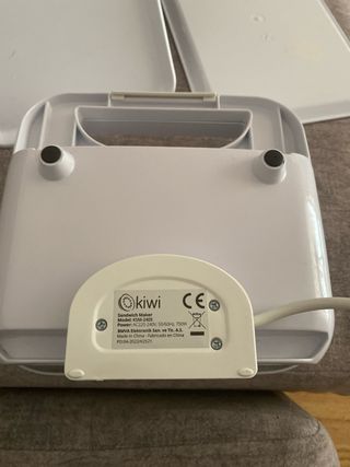 Sandwichera Kiwi KSM-2405
