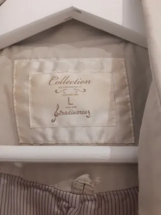 Gabardina Stradivarius Beige Talla L