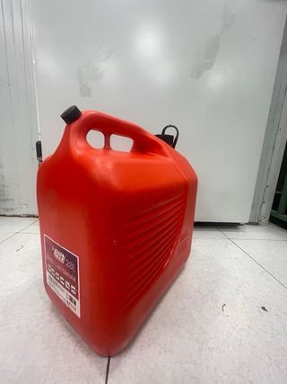 Garrafa de combustible   30 L Y 20 L
