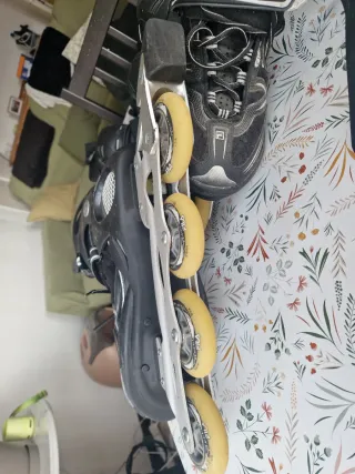 PACk Patines en línea Fila Talla 47.5 y accesorios