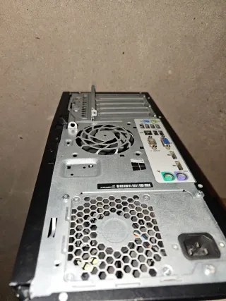 PC HP EliteDesk G2 para piezas